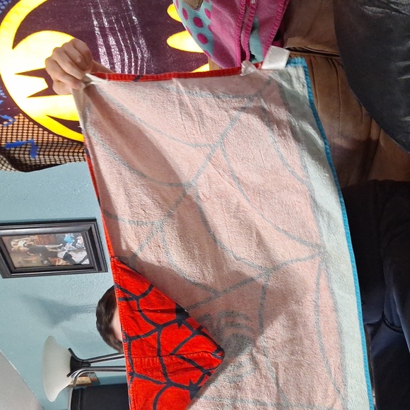 Spiderman Boys Towels. - Picture 2 of 5